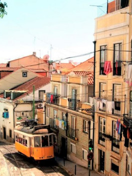 Прогулка в атмосфере старого доброго Лиссабона