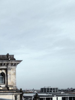 По обе стороны баррикад: пешая прогулка по Берлину