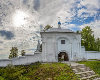 Свято-Троицкий Данилов монастырь