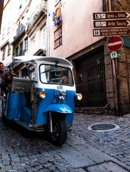 Знакомство с Лиссабоном на тук-туке