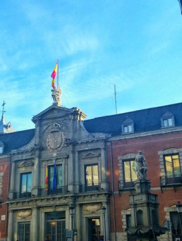 История Мадрида от арабов до Бурбонов