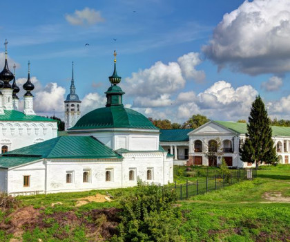 Умиротворяющий Суздаль
