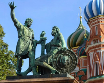 Минин и Пожарский памятник в Москве