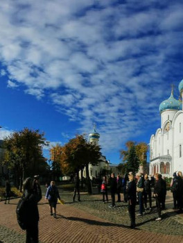 Внутренняя жизнь Троице-Сергиевой лавры