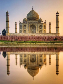 Поездка к Тадж Махалу из Дели